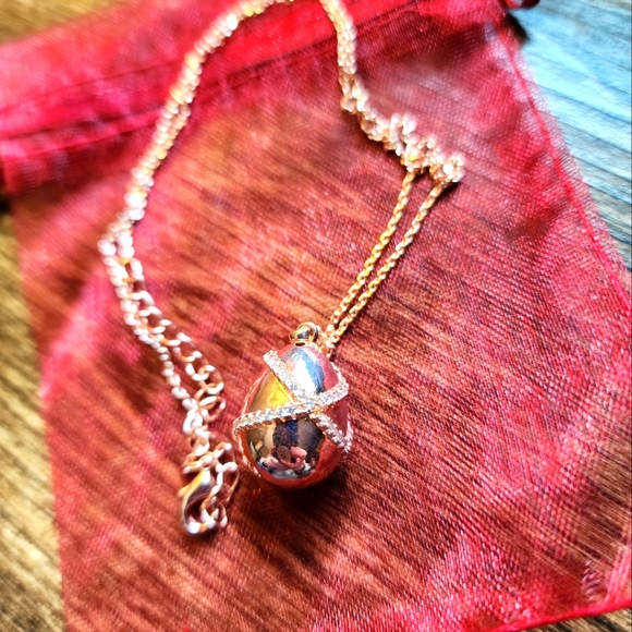 Fragrant Jewels Faberge Egg Necklace for Easter! - Picture 4 of 9